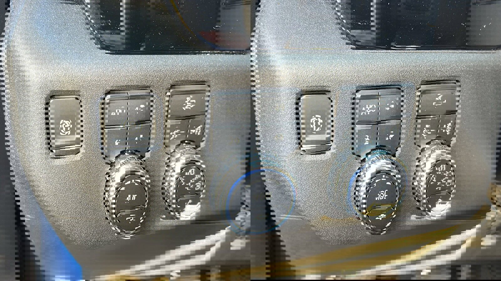 Used 2023 GMC Sierra 1500 Elevation image 15