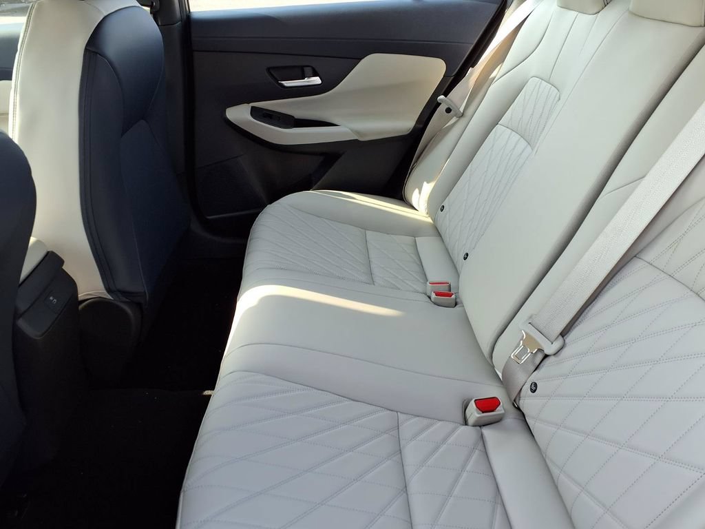 New 2027 Nissan Sentra SL FWD image 10