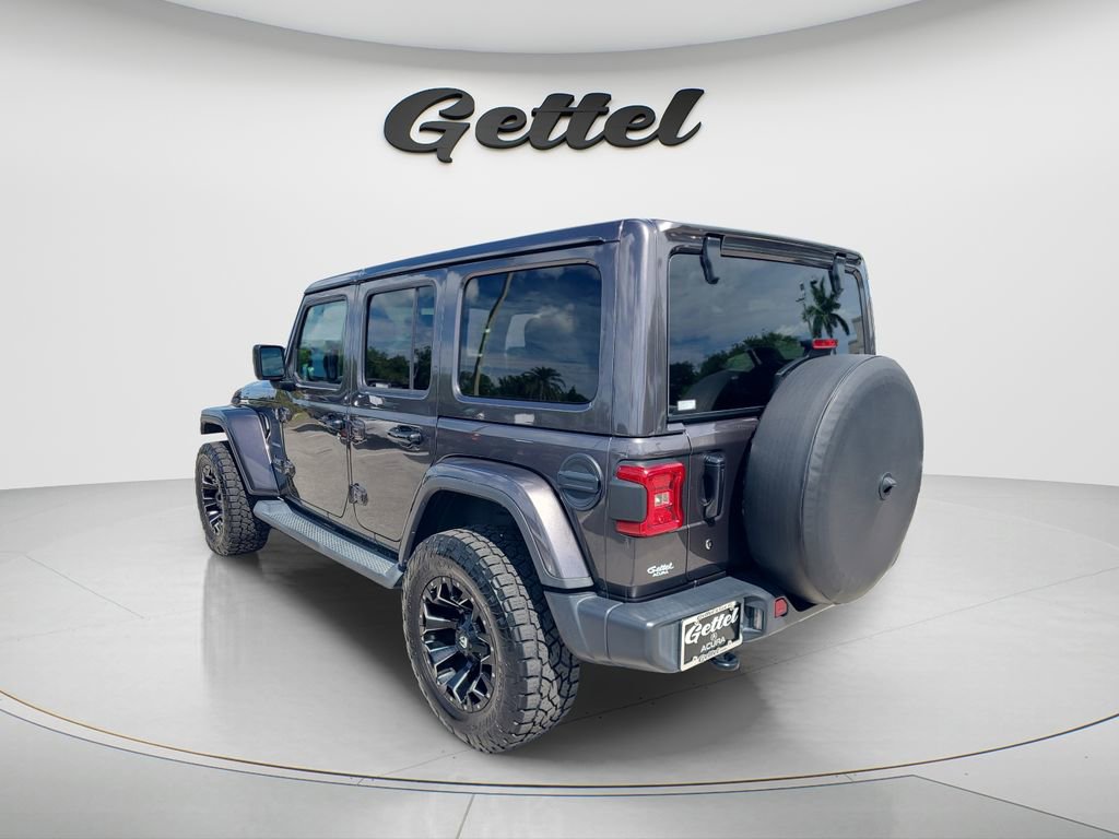 Used 2018 Jeep Wrangler Unlimited Sahara w/ LED Lighting Group AWD/4WD image 7