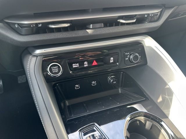 New 2025 Audi Q5 Premium Plus image 28