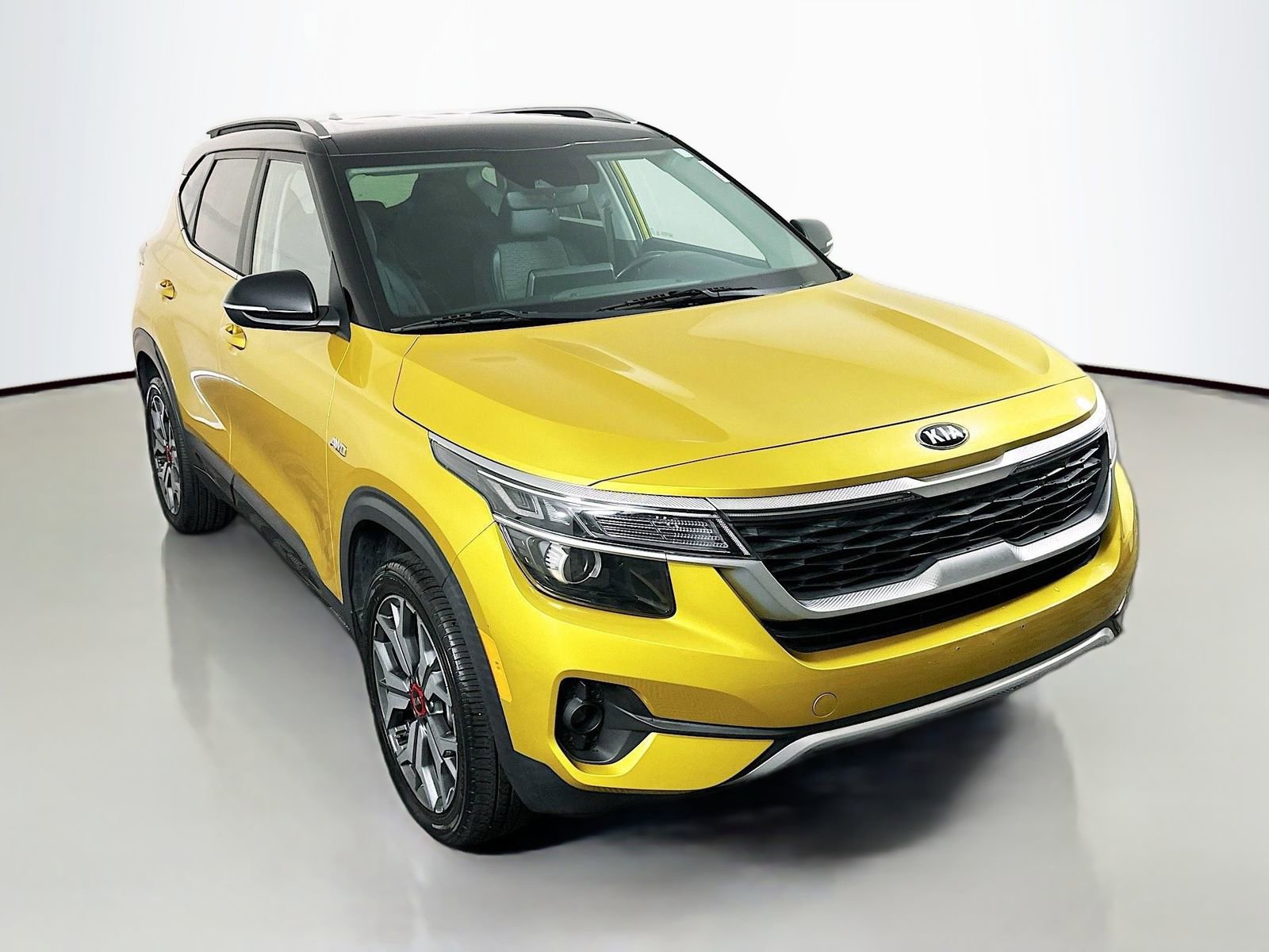 Used 2021 Kia Seltos S AWD/4WD video 1