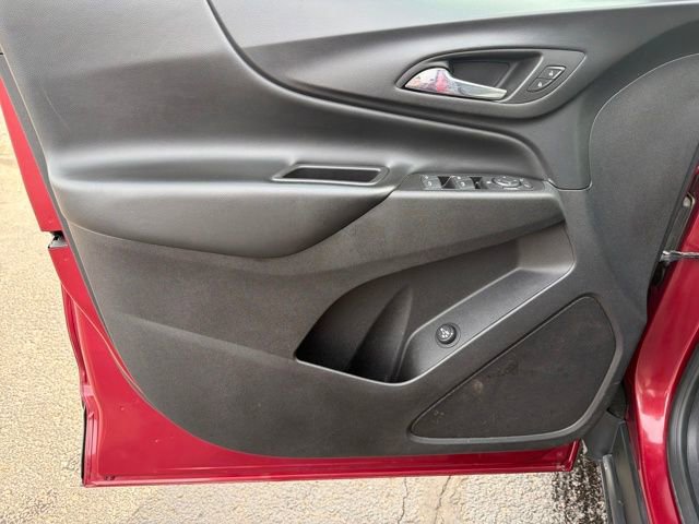 Used 2020 Chevrolet Equinox LT image 13