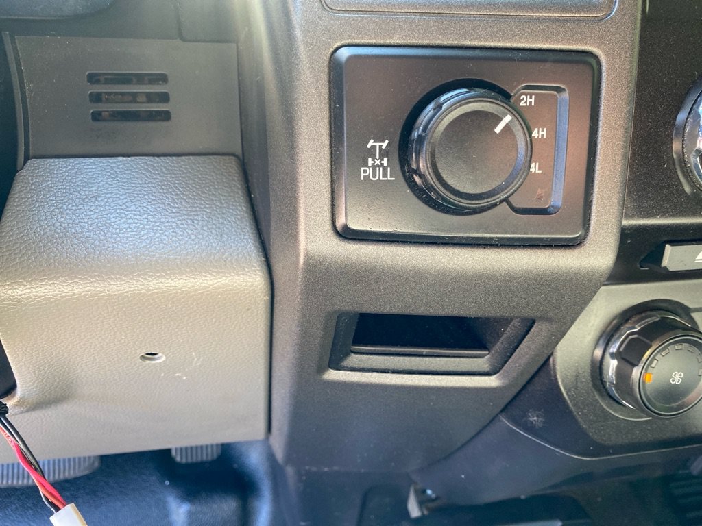 Used 2018 Ford F250 XL w/ Power Equipment Group AWD/4WD image 16