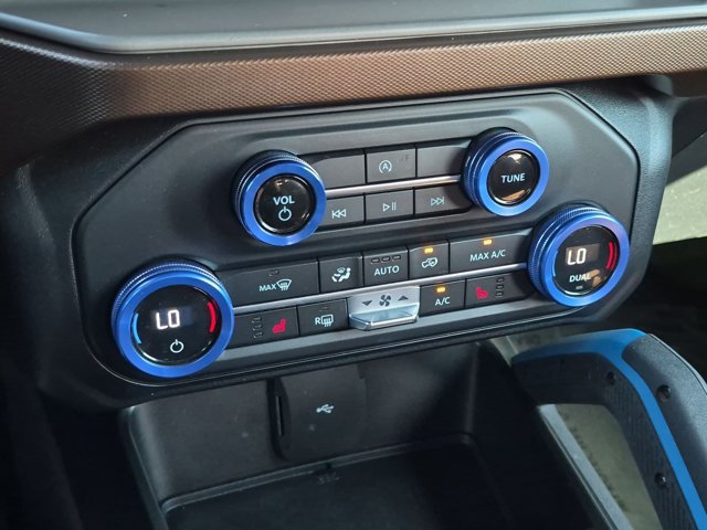 Used 2021 Ford Bronco Outer Banks AWD/4WD image 14