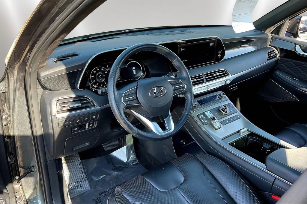 Used 2022 Hyundai Palisade Calligraphy image 17