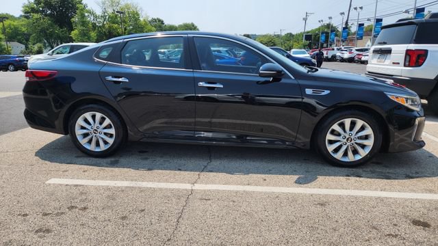 Used 2018 Kia Optima S w/ Panoramic Sunroof Package FWD image 11