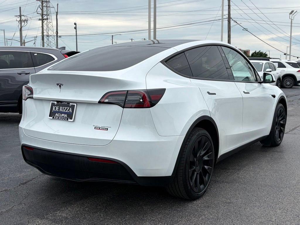 Used 2023 Tesla Model Y Long Range AWD/4WD image 7