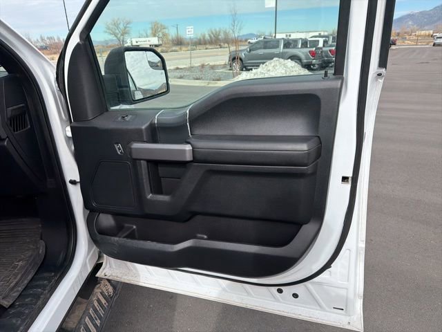 Used 2020 Ford F150 XLT w/ Equipment Group 302A Luxury AWD/4WD image 29