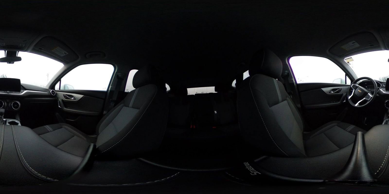 Used 2025 Chevrolet Blazer LT image 42