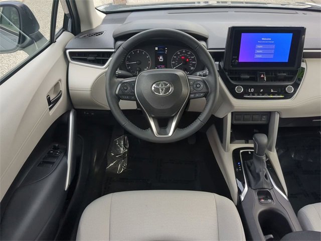 Certified 2024 Toyota Corolla Cross LE image 16