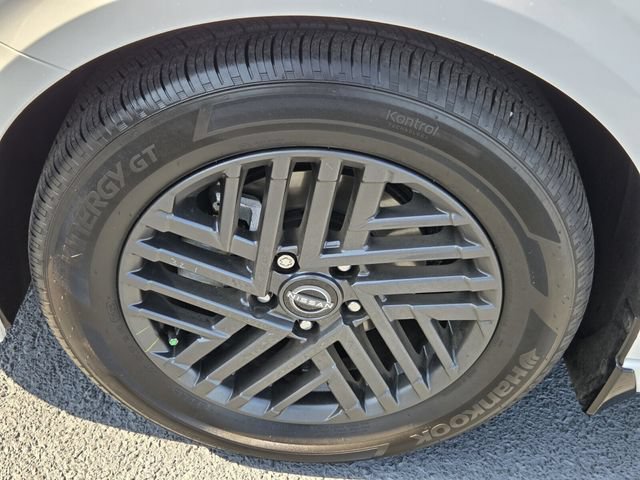 New 2026 Nissan Sentra SV w/ SV Convenience Package FWD image 14