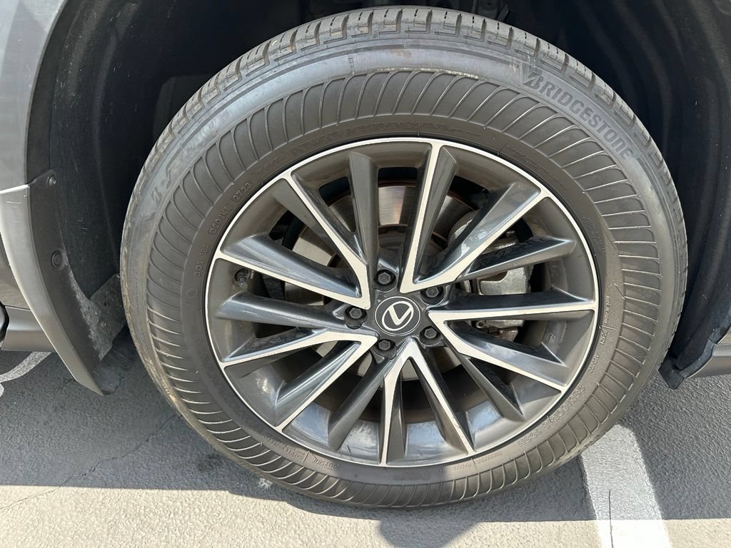 Used 2024 Lexus NX 250 FWD image 6