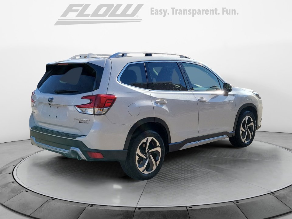 Used 2023 Subaru Forester Touring image 8