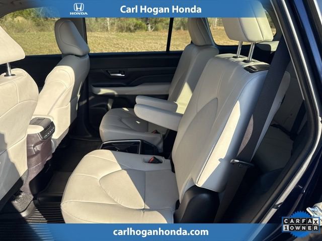 Used 2025 Toyota Grand Highlander XLE image 13
