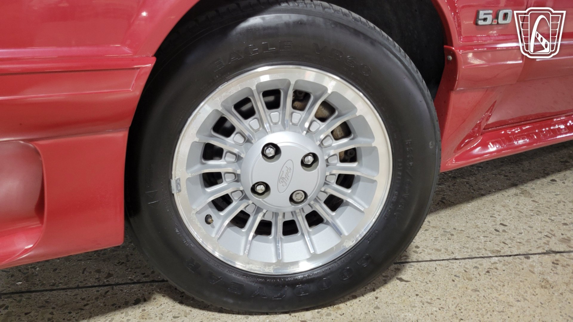 Used 1989 Ford Mustang GT RWD image 4