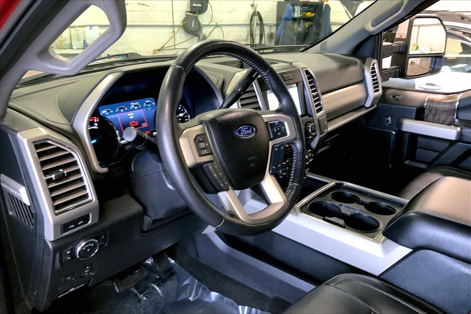 Used 2017 Ford F350 Lariat w/ Lariat Ultimate Package image 17