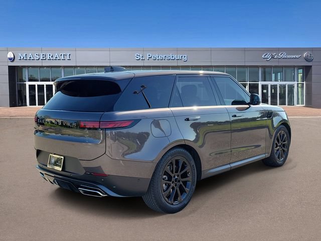 Used 2024 Land Rover Range Rover Sport SE AWD/4WD image 4