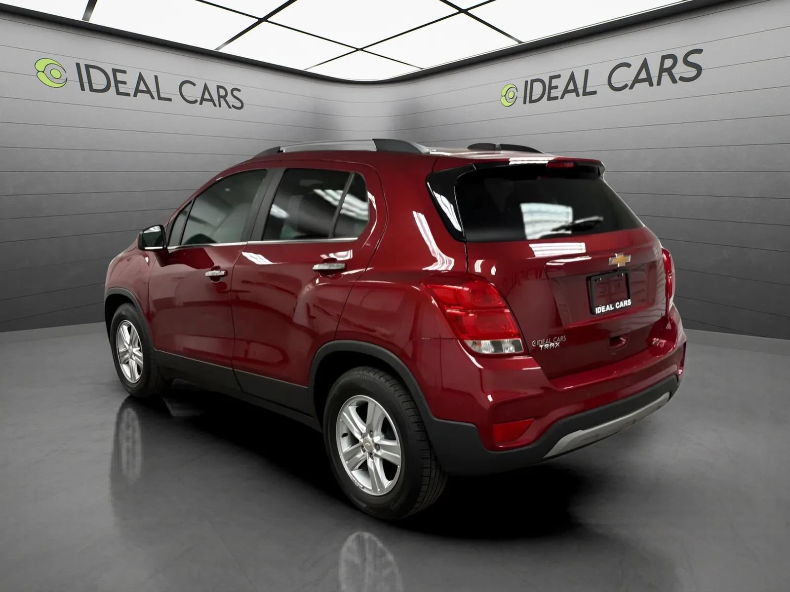 Used 2020 Chevrolet Trax LT w/ Driver Confidence Package FWD image 7