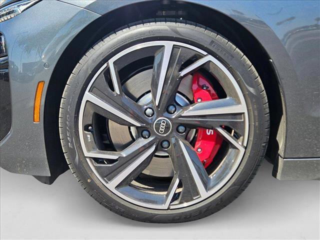 New 2025 Audi S6 e-tron Premium Plus image 17