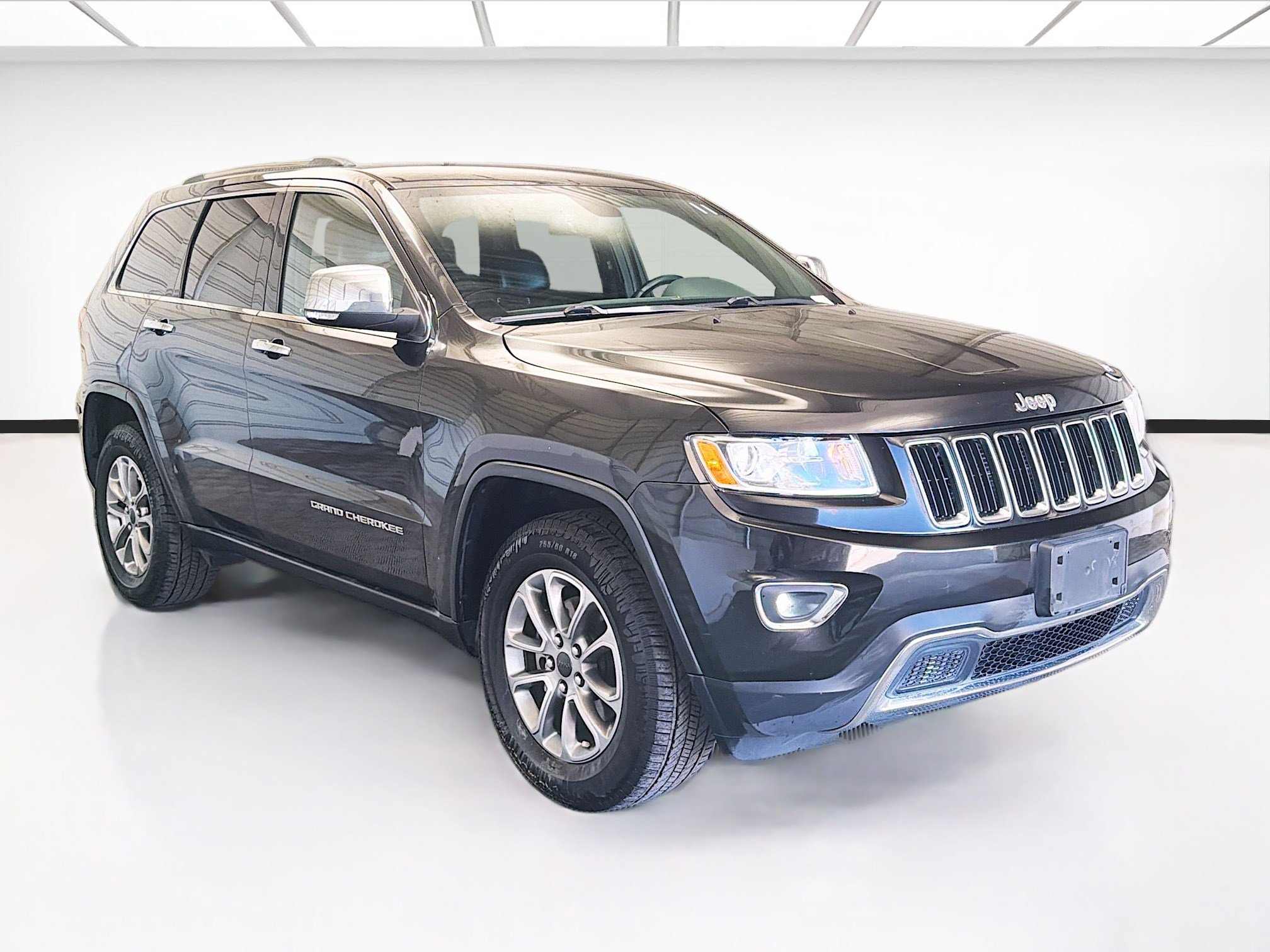 Used 2015 Jeep Grand Cherokee Limited image 3