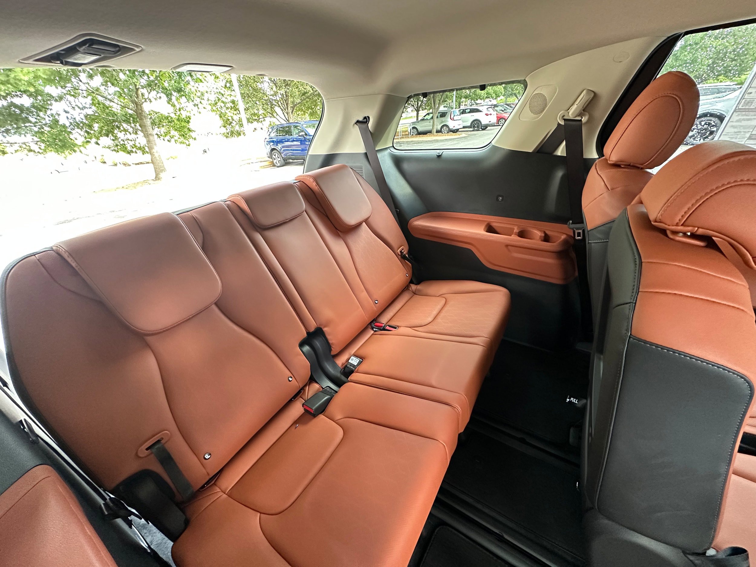 New 2026 Kia Carnival EX FWD image 31