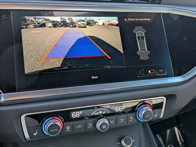 New 2025 Audi Q3 2.0T Premium image 12