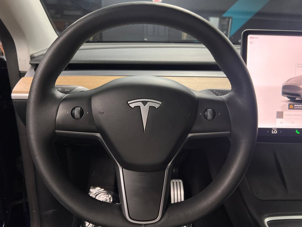 Used 2023 Tesla Model Y Performance AWD/4WD image 8