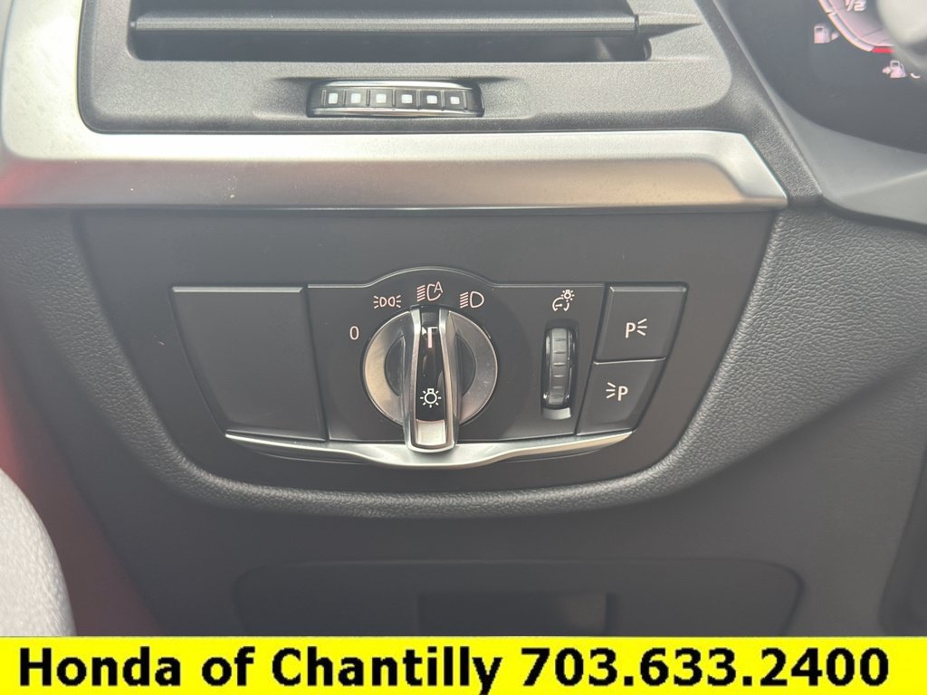 Used 2022 BMW X4 M40i w/ Shadowloine Package AWD/4WD image 11