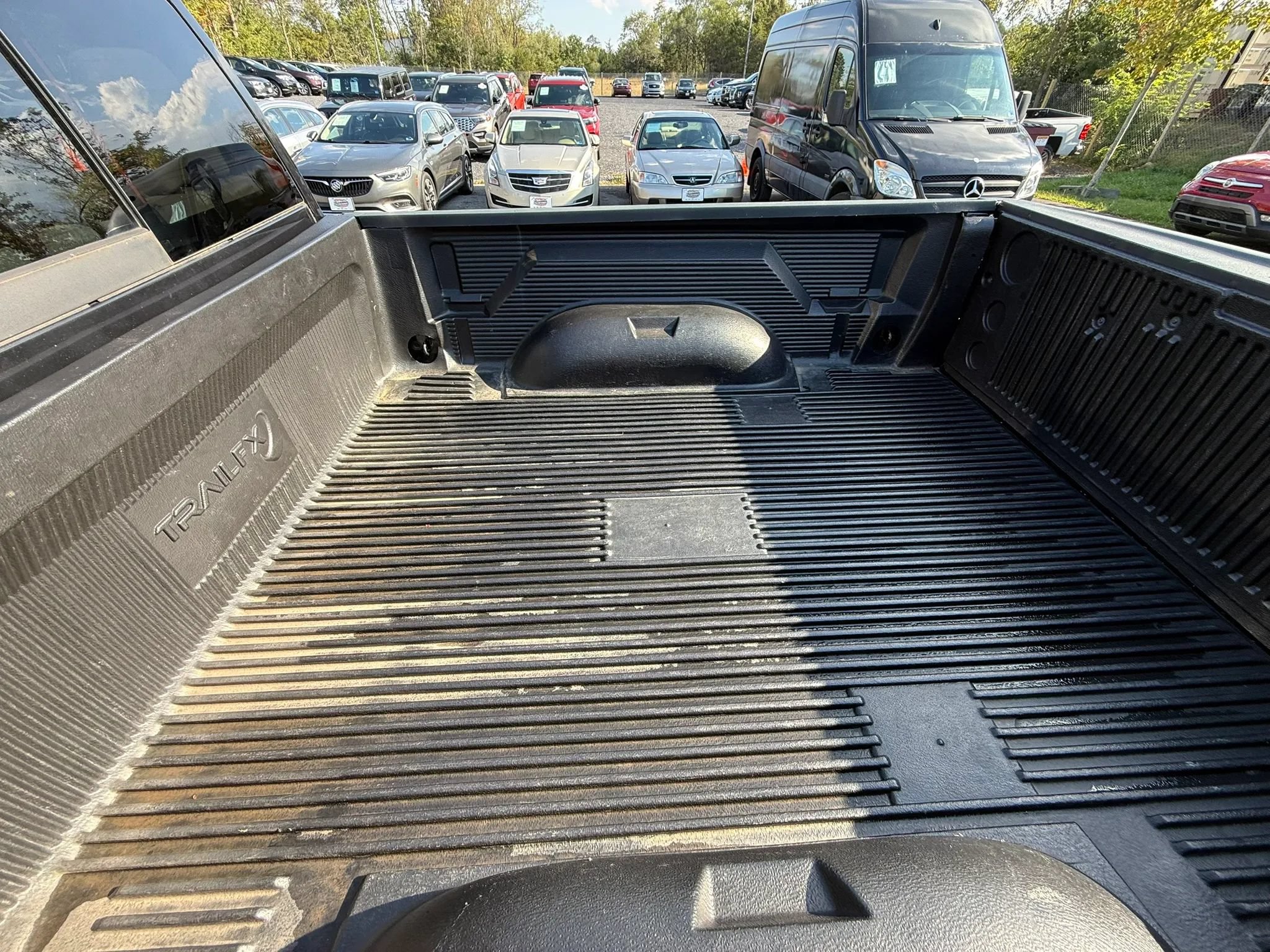 Used 2017 RAM 2500 Big Horn w/ Black Appearance Group AWD/4WD image 28