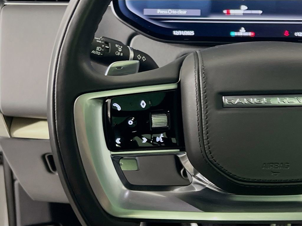 Used 2023 Land Rover Range Rover SV image 10