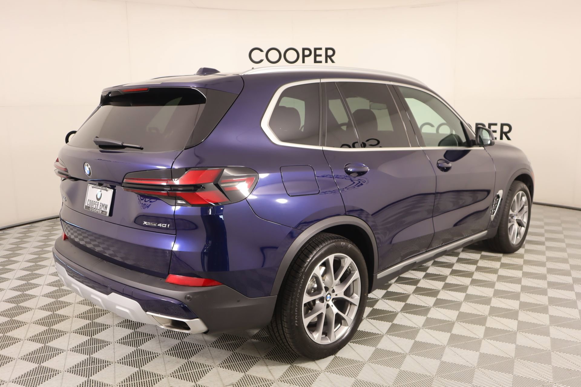 Used 2025 BMW X5 xDrive40i AWD/4WD image 22