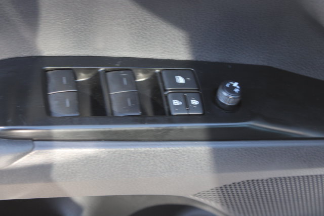 Used 2026 Toyota Camry SE w/ Multimedia Upgrade Package FWD image 11