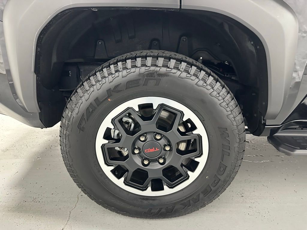Used 2025 Toyota 4Runner TRD Off-Road image 63