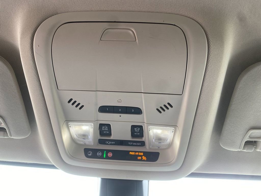 Used 2021 GMC Acadia Denali w/ Denali Ultimate Package image 23