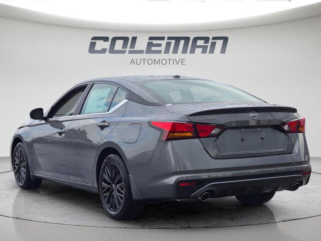 New 2026 Nissan Altima 2.5 SV w/ SV Special Edition Package FWD image 13
