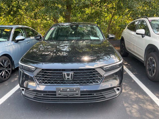 Used 2023 Honda Accord Touring image 13