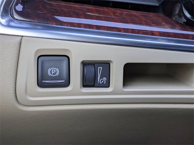 Used 2018 Cadillac XT5 Luxury w/ Driver Awareness Package image 27