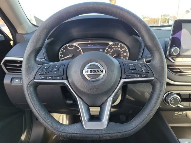 Used 2022 Nissan Altima 2.5 SV image 25