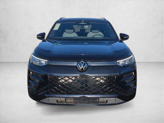 New 2026 Volkswagen Tiguan SE R-Line image 6