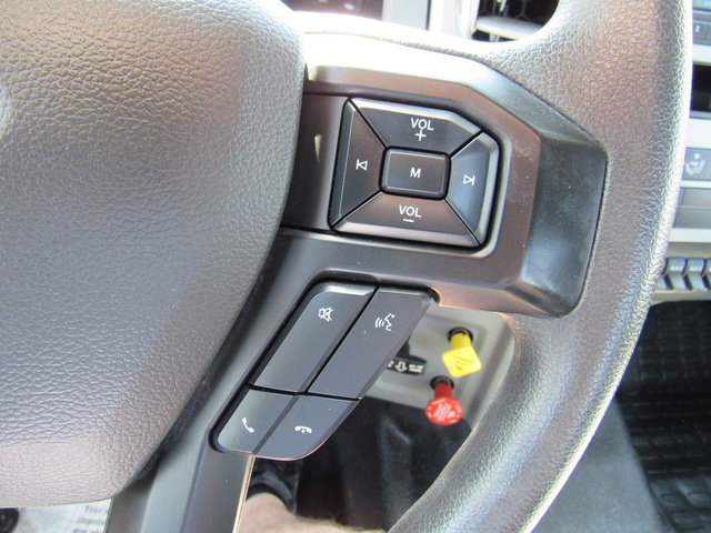 Used 2022 Ford F750 2WD Regular Cab Super Duty image 31