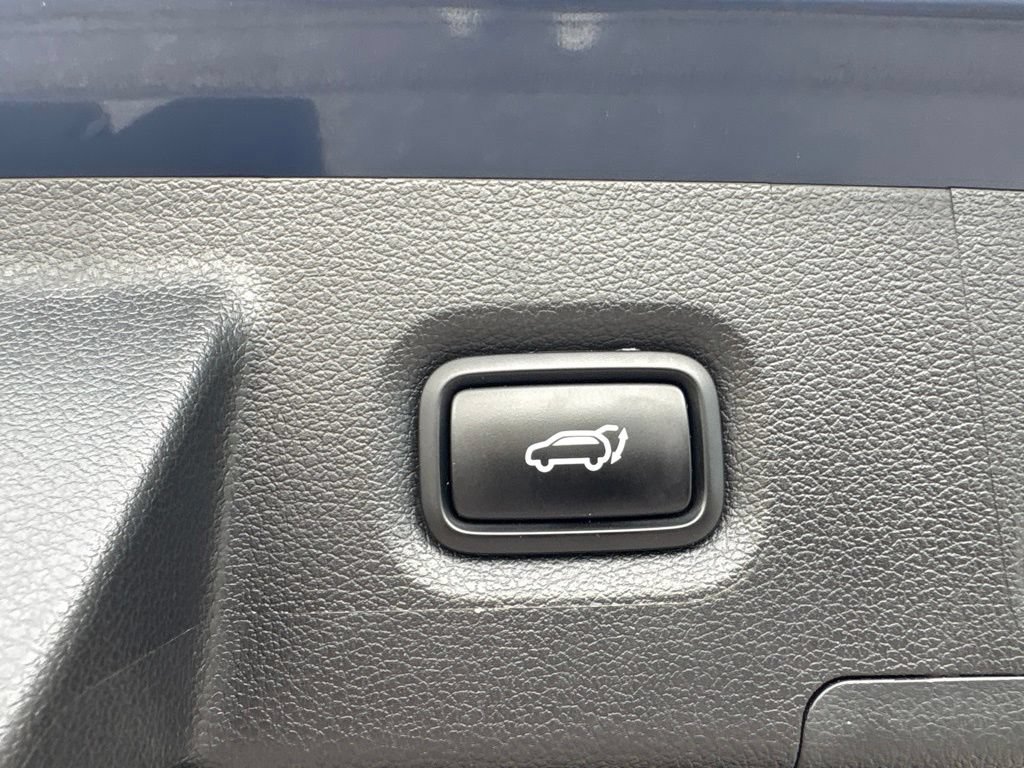 Used 2022 Hyundai Santa Fe Limited AWD/4WD image 14