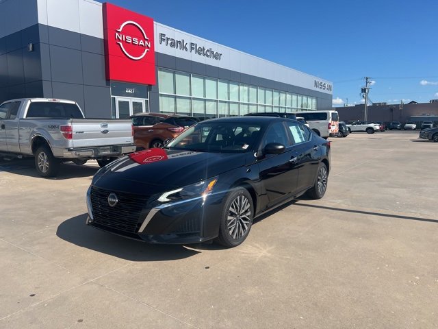 New 2025 Nissan Altima 2.5 SV