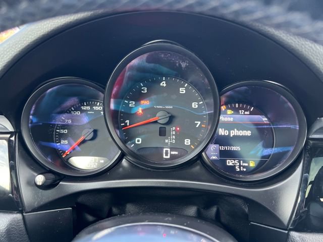 Used 2018 Porsche Macan image 21