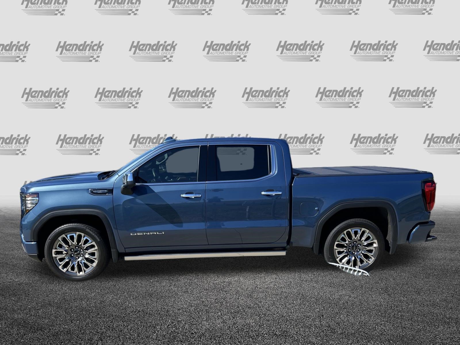 Used 2024 GMC Sierra 1500 Denali Ultimate w/ LPO, Utility Wall Package AWD/4WD image 6
