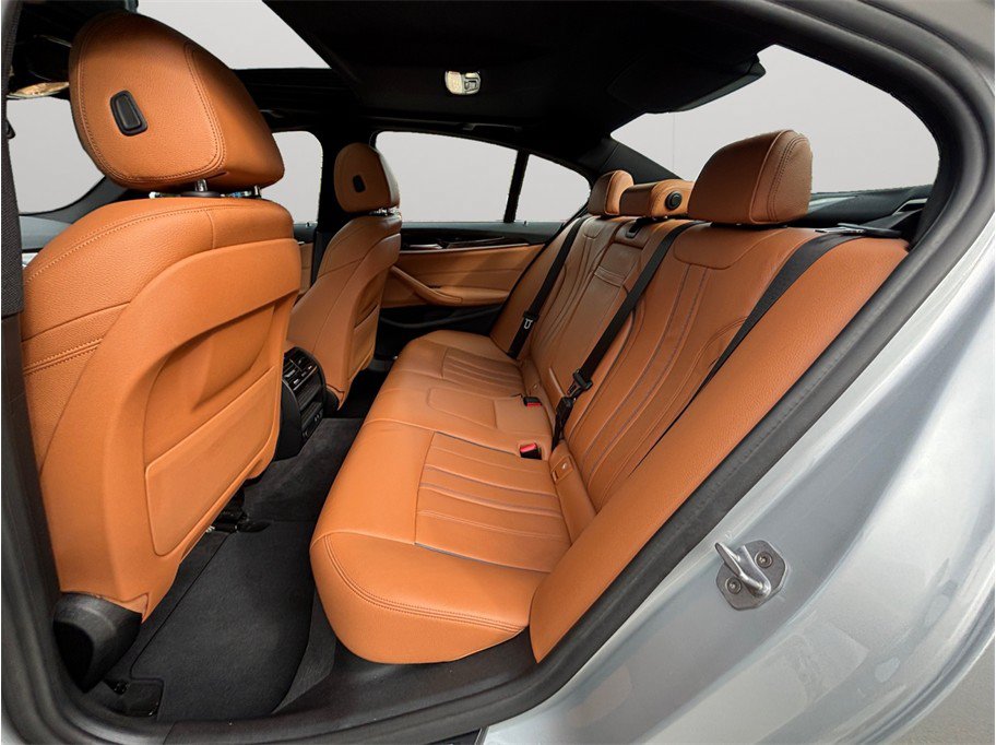 Used 2020 BMW 540i w/ Premium Package RWD image 42