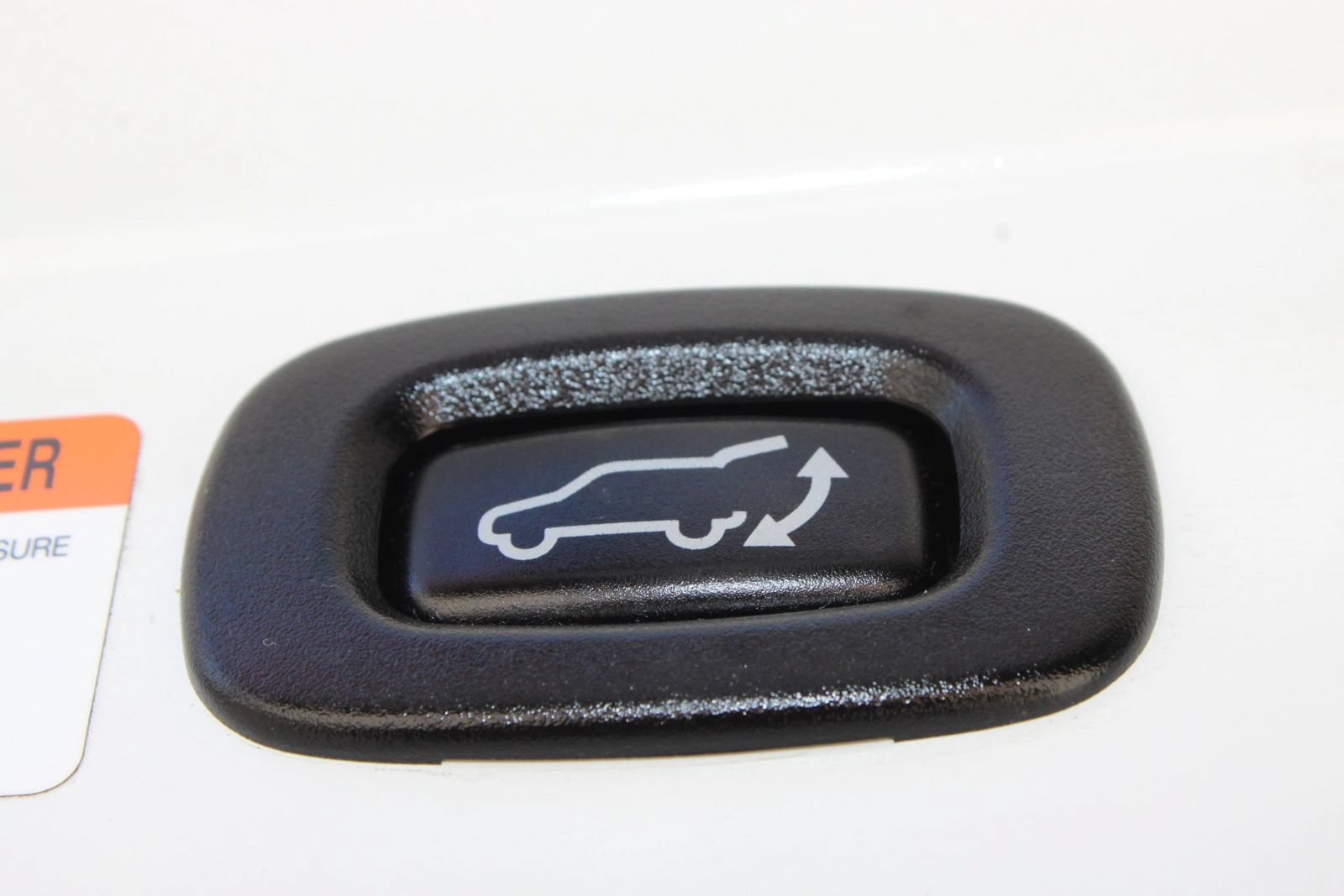Used 2020 Mitsubishi Outlander SEL FWD image 32