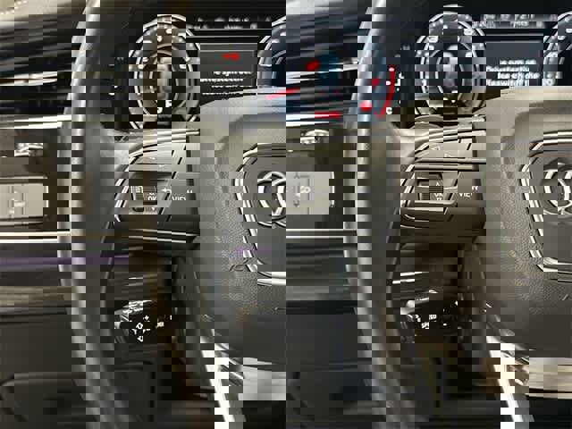 Used 2024 Audi Q7 3.0T Premium Plus image 17