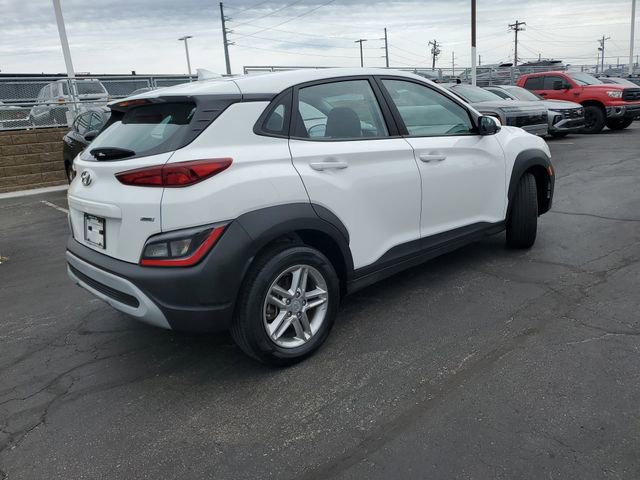 Used 2023 Hyundai Kona SE w/ Cargo Package AWD/4WD image 4