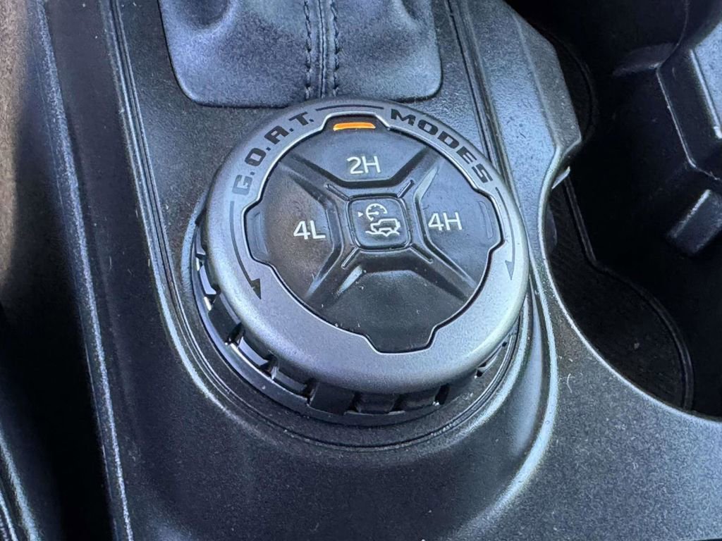 Used 2021 Ford Bronco Big Bend image 9