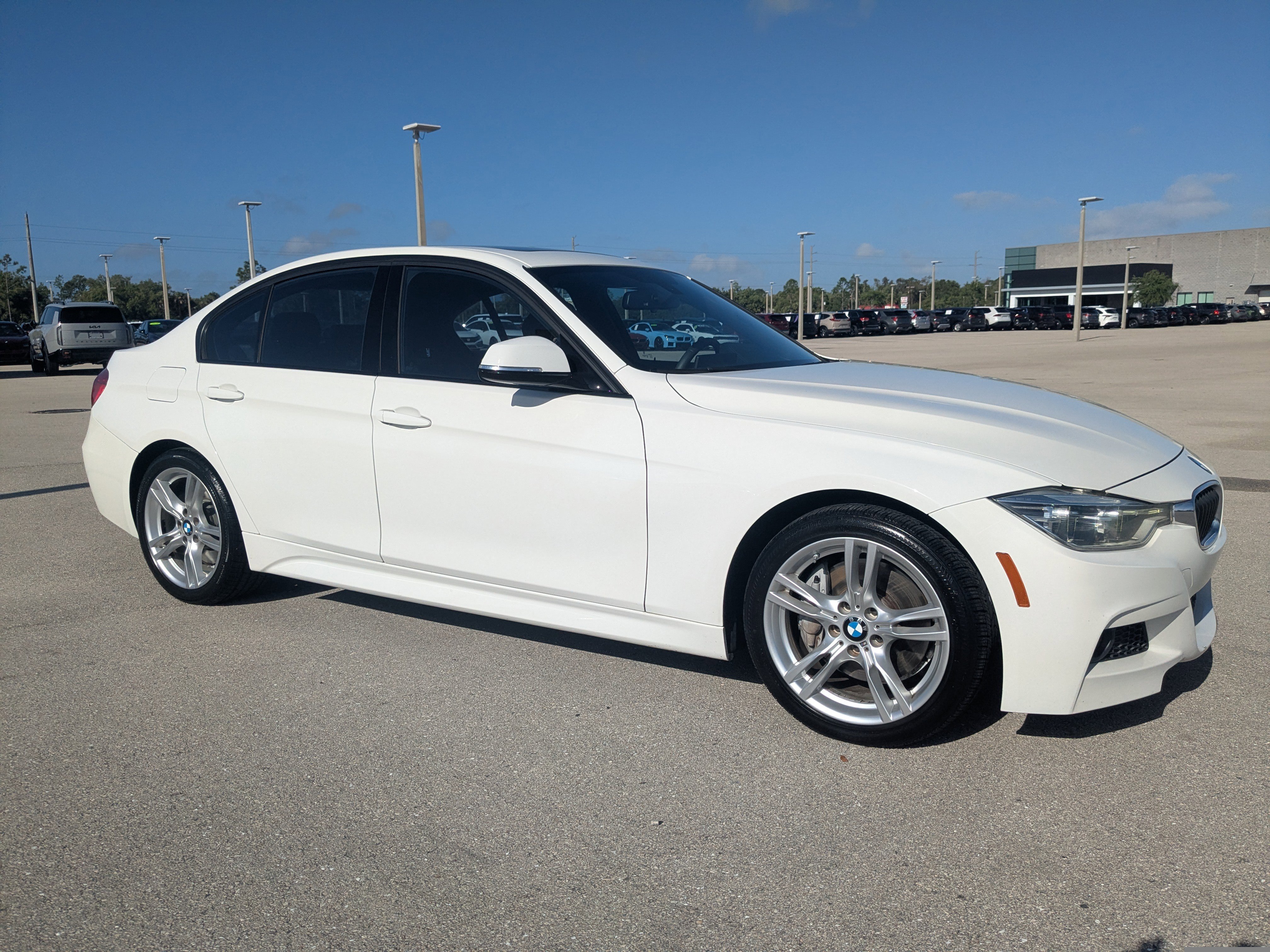 Used 2018 BMW 330i Sedan w/ M Sport Package image 2